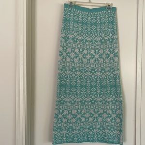 Peruvian Connection midi length skirt